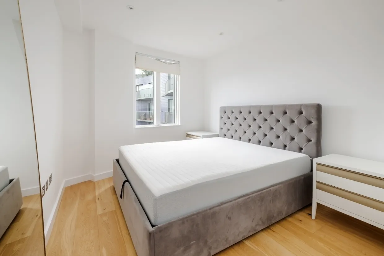 Esther Anne Place London N1 photo 5
