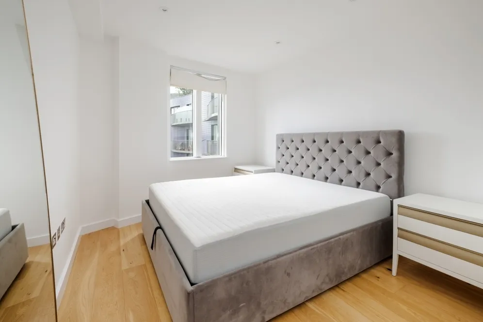 Esther Anne Place London N1 photo 5