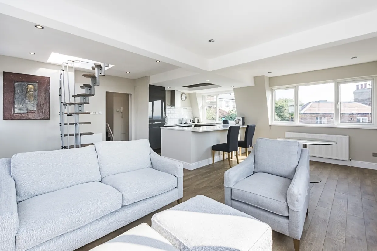 Holly Hill Hampstead NW3 photo 5