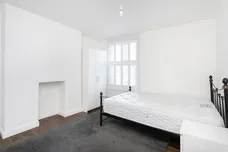 Sandmere Road London SW4 photo 8