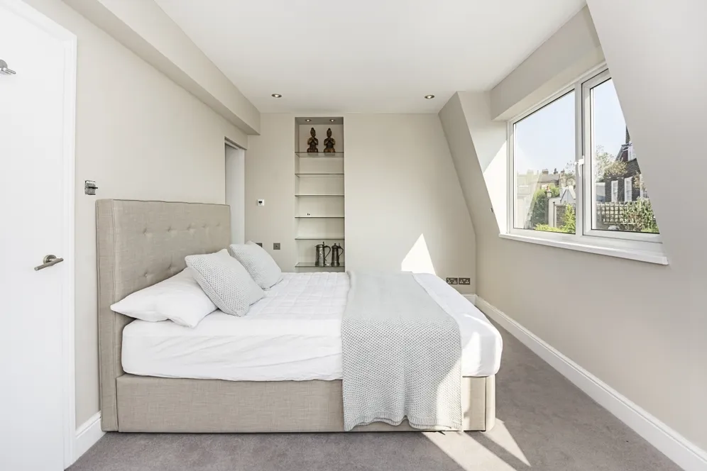 Holly Hill Hampstead NW3 photo 9