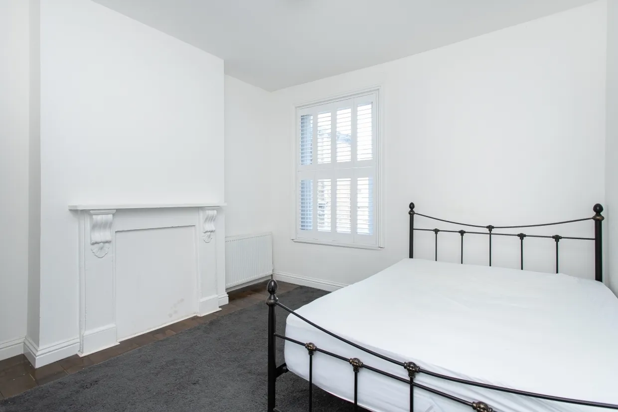 Sandmere Road London SW4 photo 9