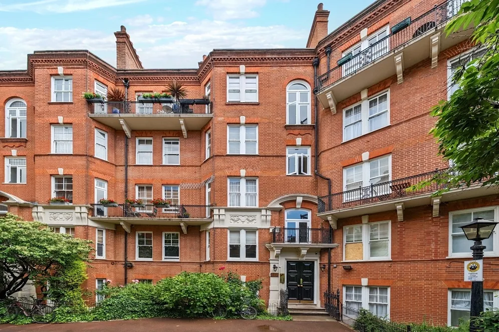 Beaumont Avenue London W14 photo 6