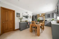 Wych Hill Woking GU22 photo 4