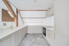 Tetbury Lane Nailsworth GL6 photo 5