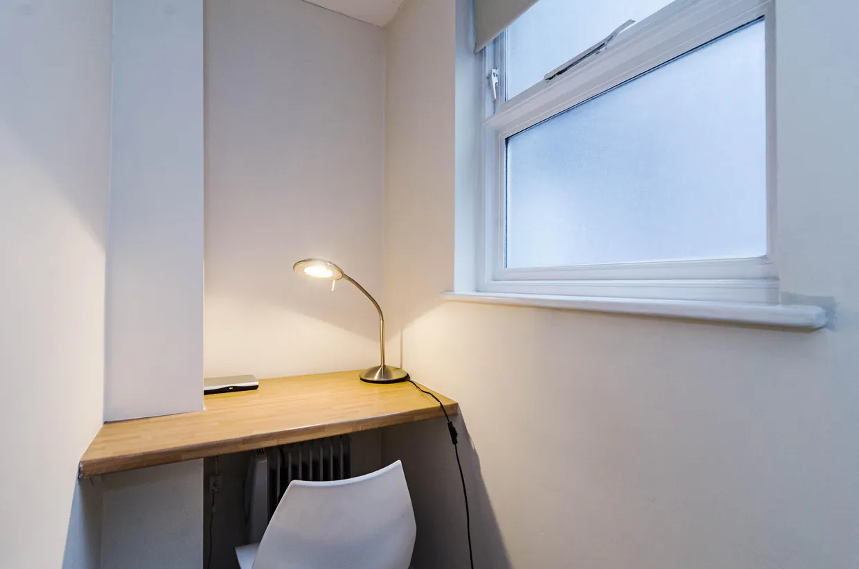 Bishopsgate EC2, EPC: E photo 5