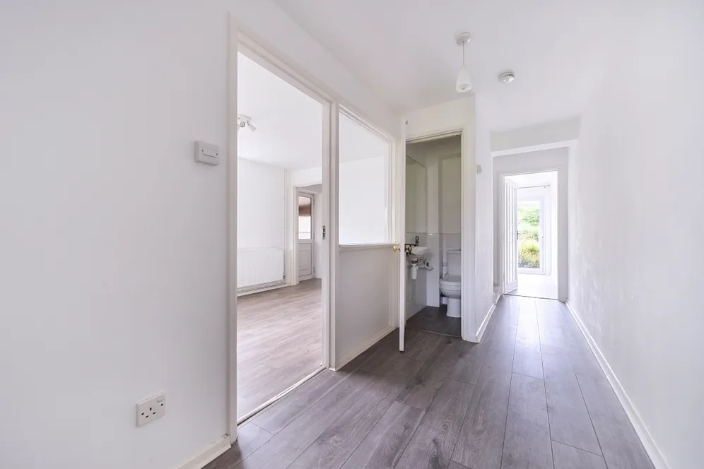 Tudor Drive Otford TN14 photo 4