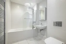 Barry Blandford Road, E3 photo 4