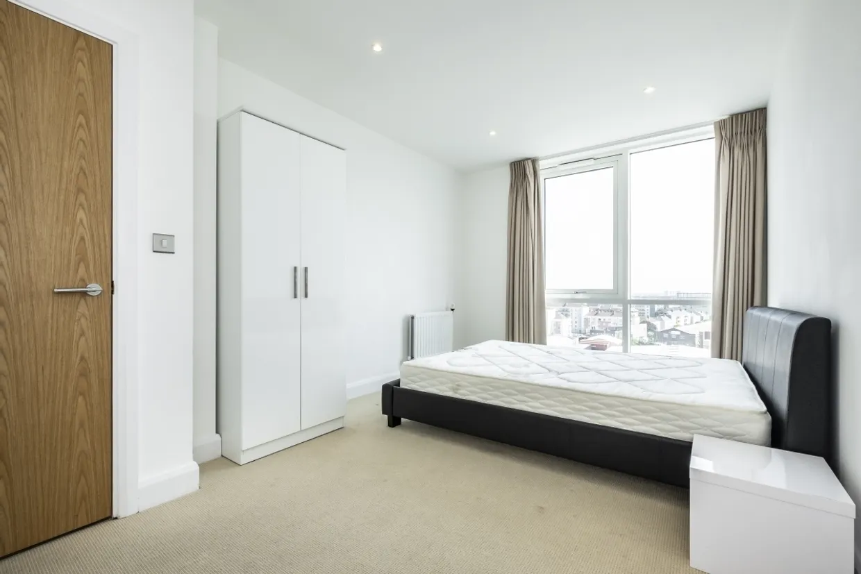 Barry Blandford Road, E3 photo 5