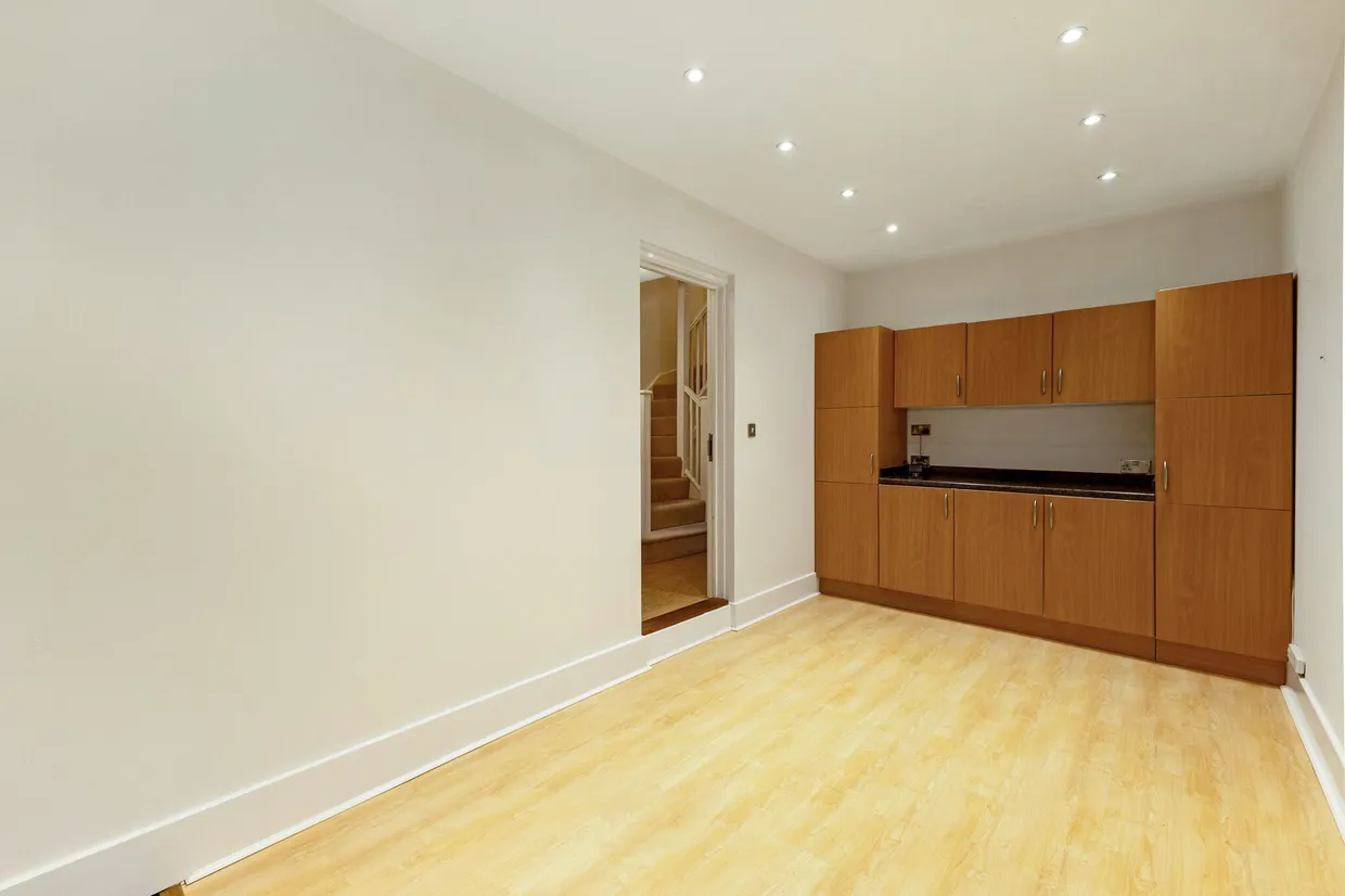 Bingham Close, Cirencester, GL7 photo 5