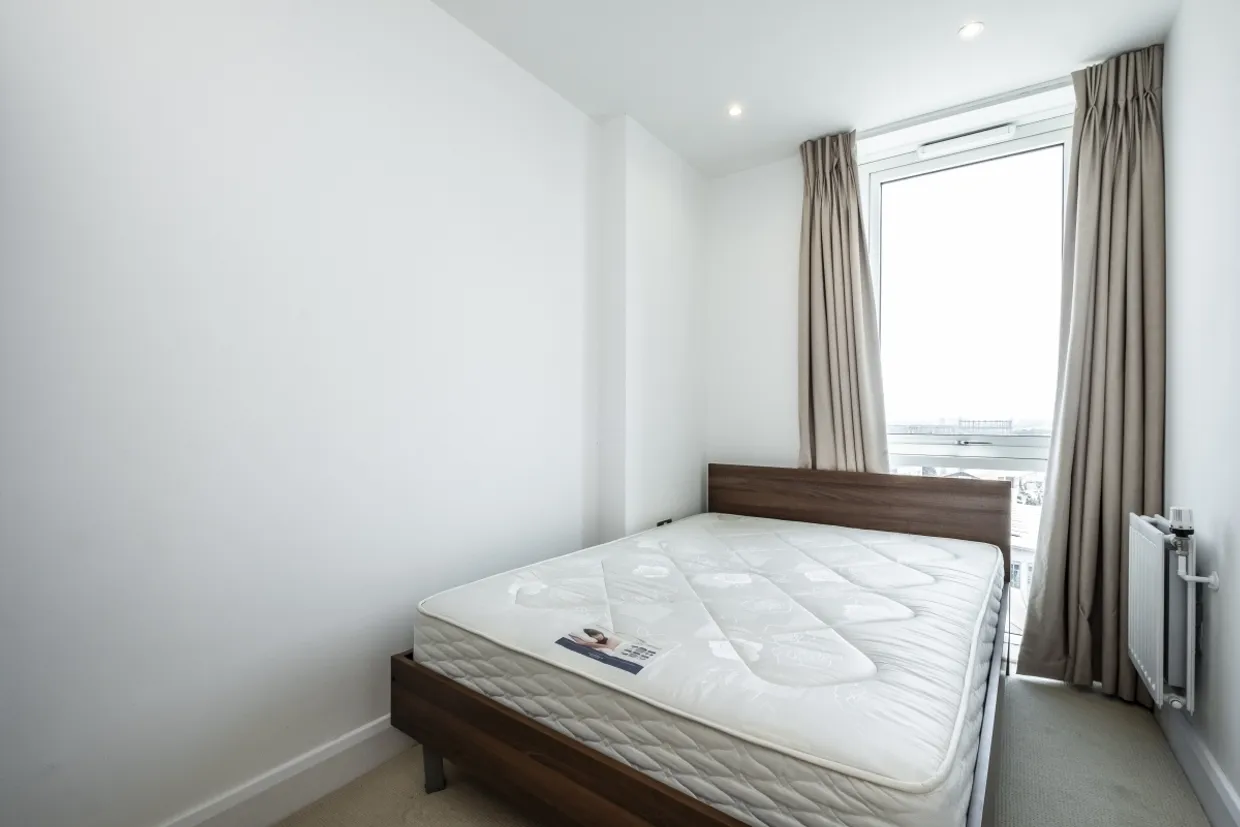 Barry Blandford Road, E3 photo 6