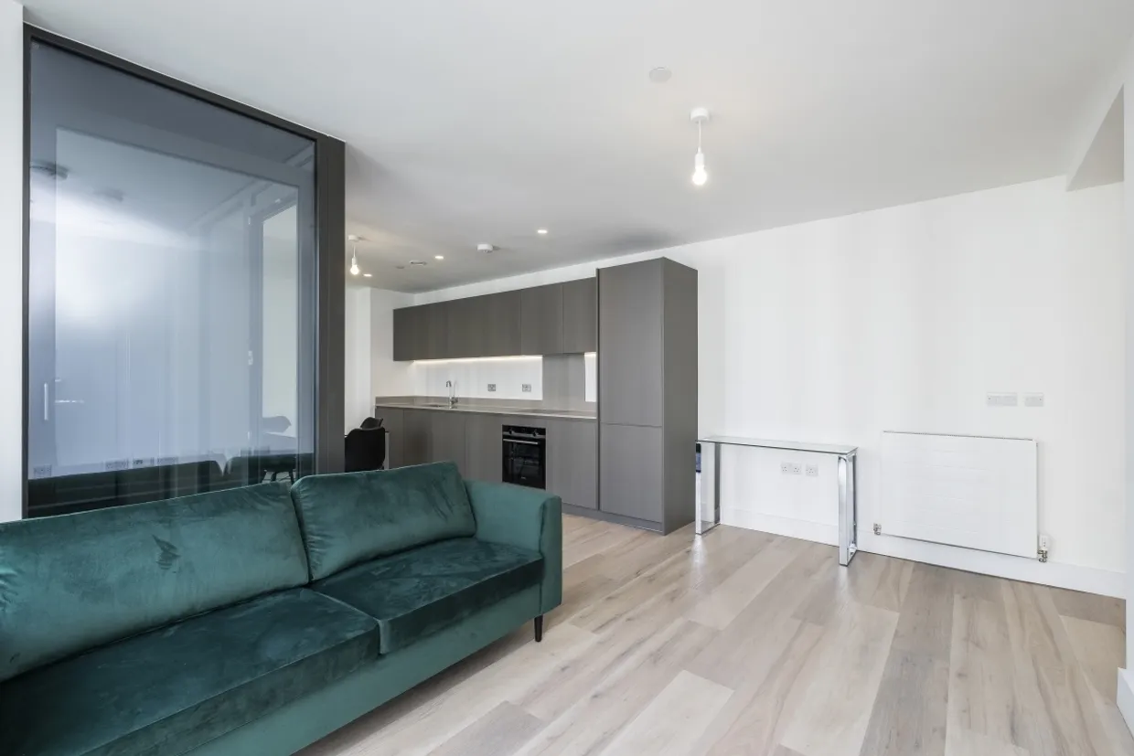 Marshgate Lane, E15 photo 7