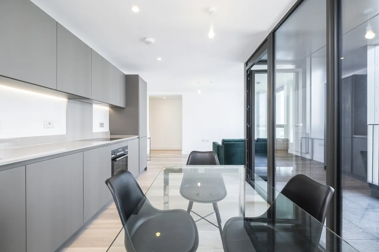 Marshgate Lane, E15 photo 8