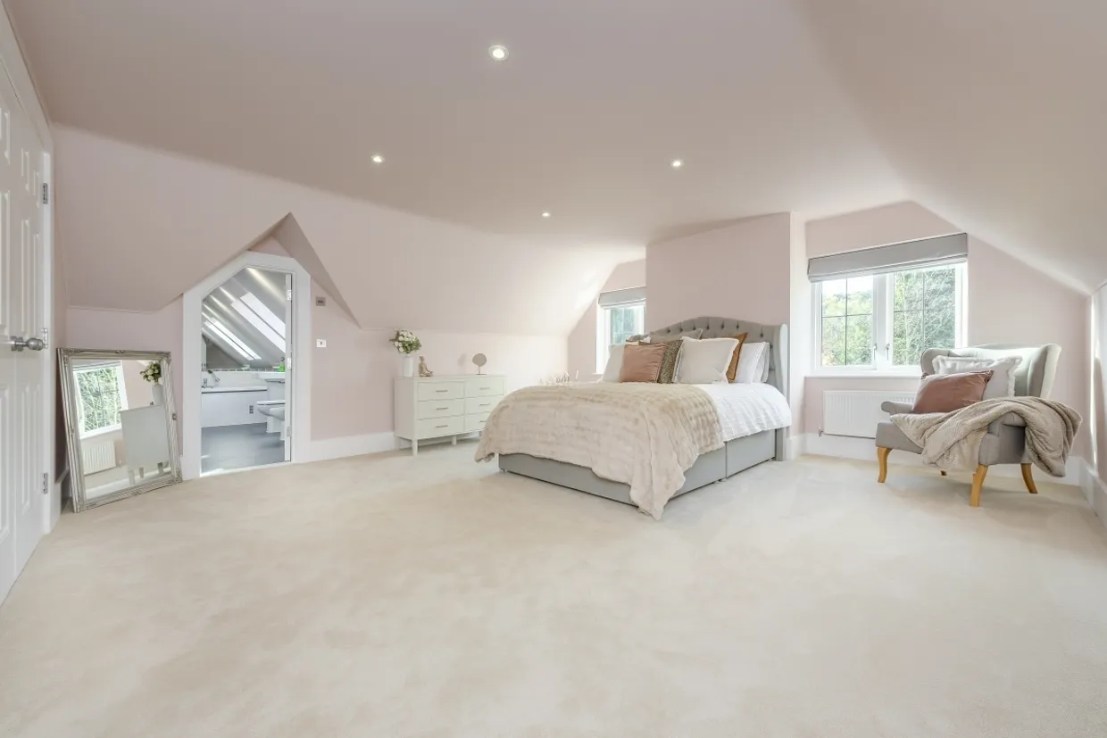 Prince Consort Drive, Ascot SL5 photo 17
