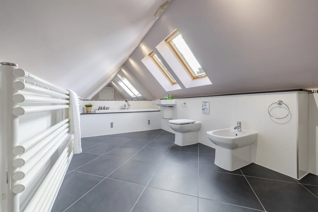 Prince Consort Drive, Ascot SL5 photo 18