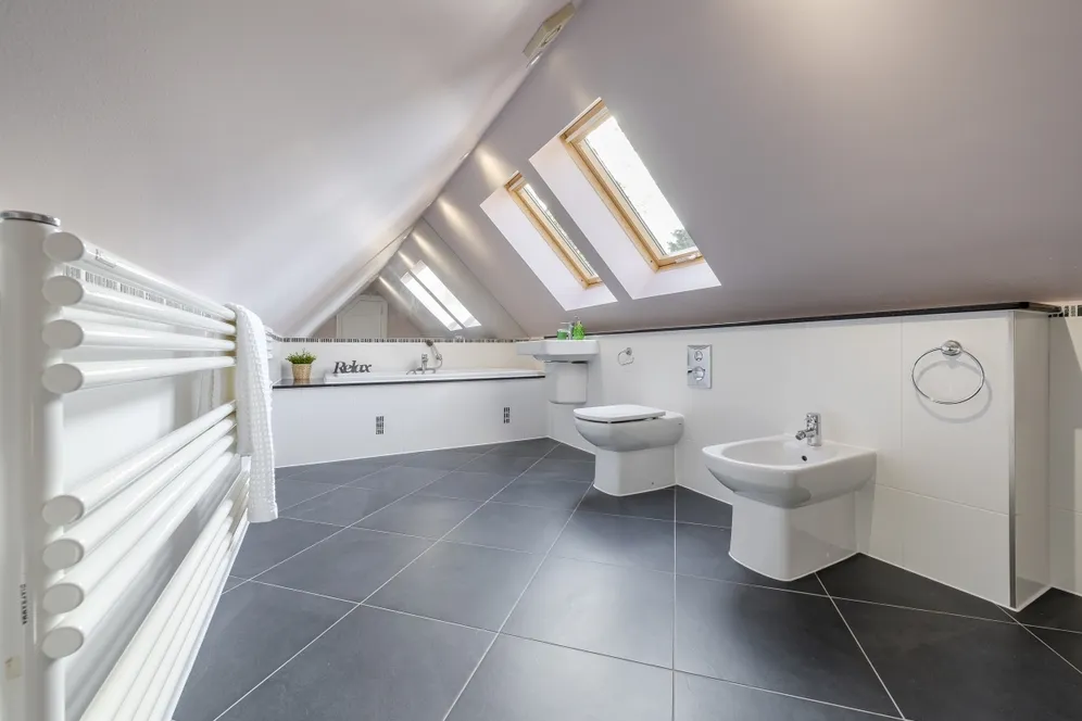 Prince Consort Drive, Ascot SL5 photo 18