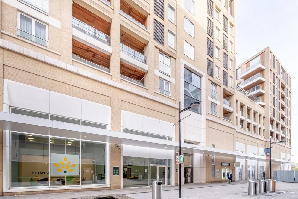 Silvertown Square, E16 photo 10