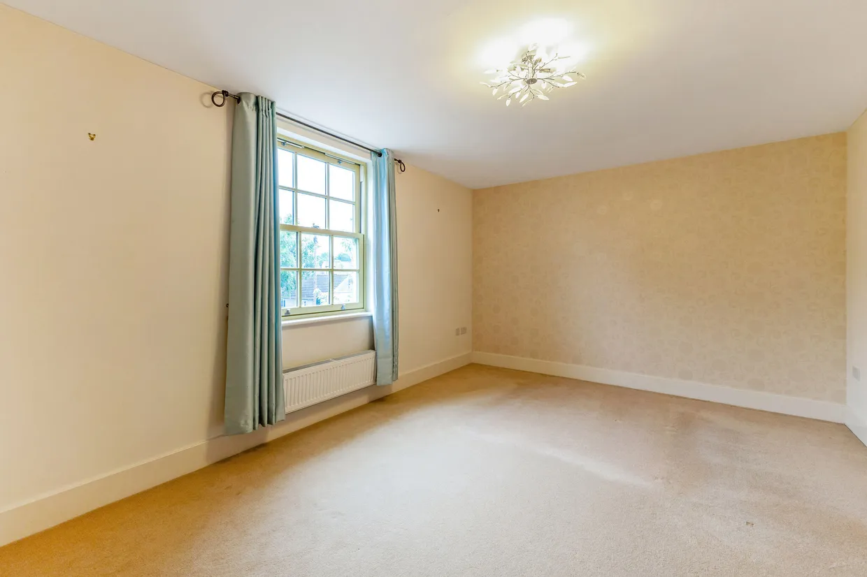Bingham Close, Cirencester, GL7 photo 7