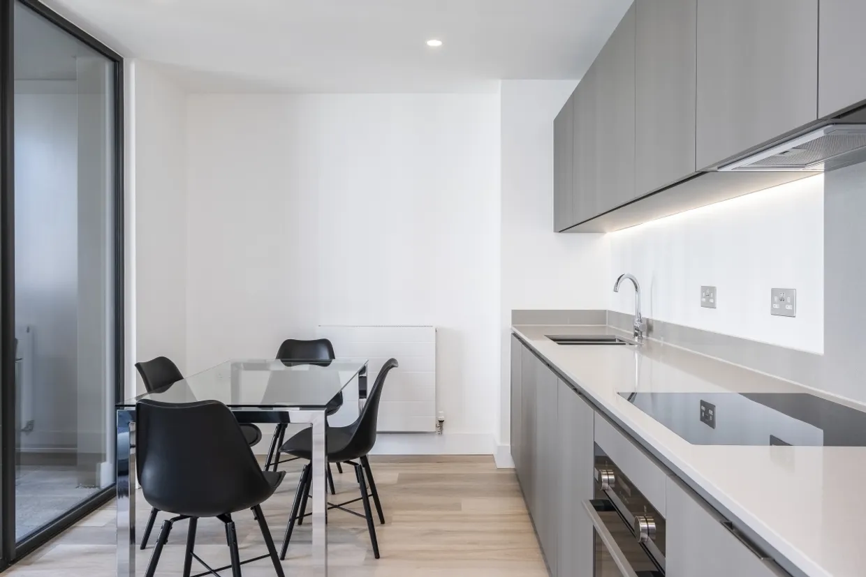 Marshgate Lane, E15 photo 12