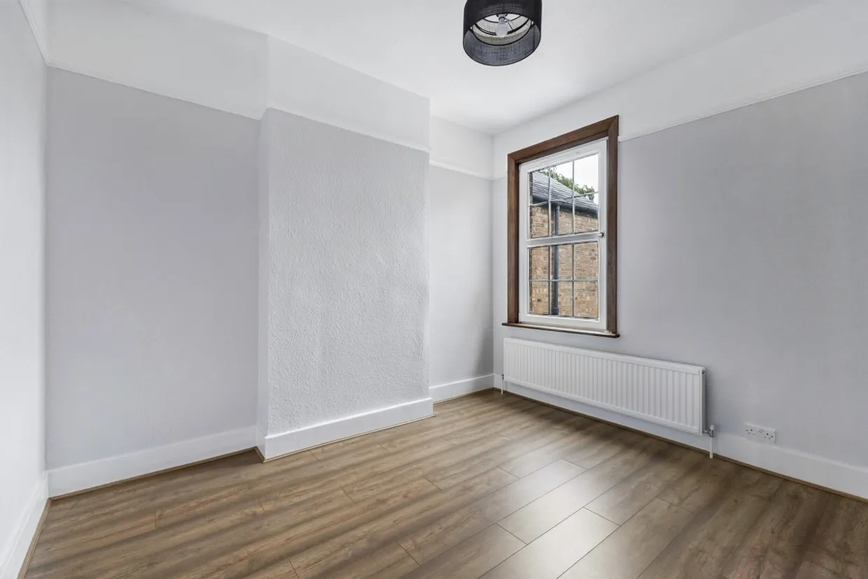 East Barnet Road photo 12