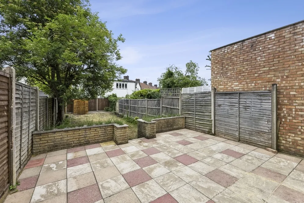 East Barnet Road photo 13