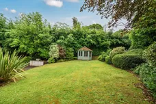 Forest Drive, Tadworth, KT20 photo 4