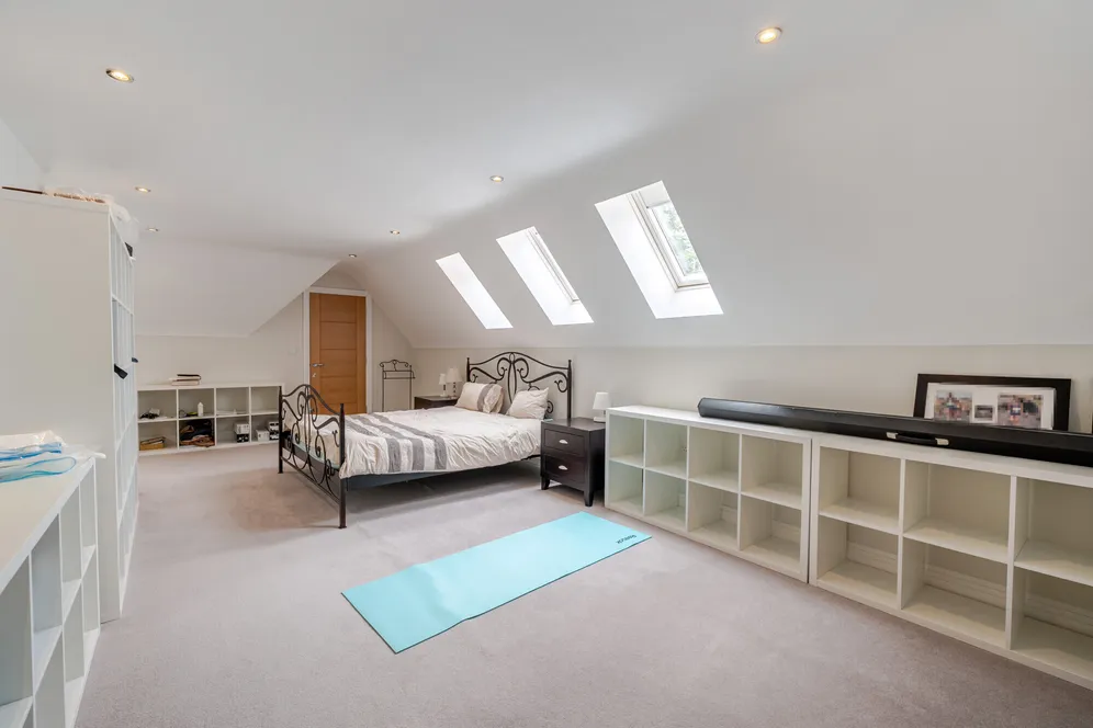 Forest Drive, Tadworth, KT20 photo 14