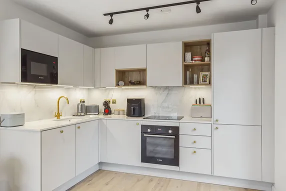 Ashley Road, Epsom, KT18