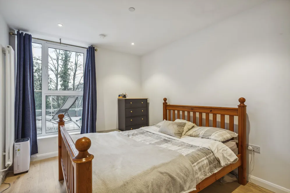 Ashley Road, Epsom, KT18 photo 6