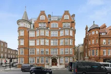 Cliveden Place, London, SW1W photo 1
