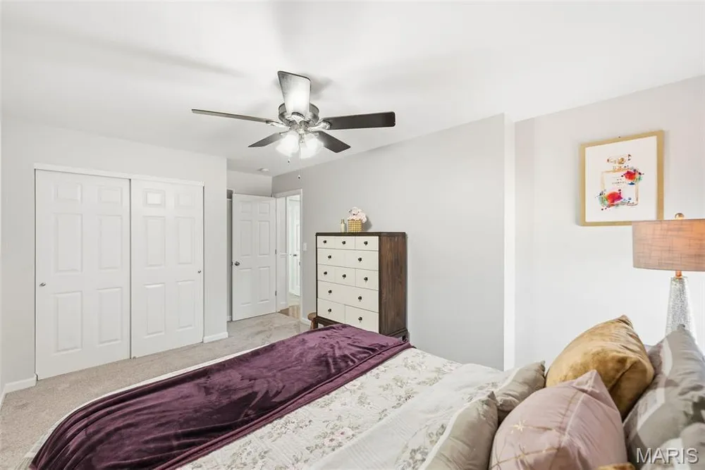 127 Burnt Oak Ct, Wentzville, MO 63385