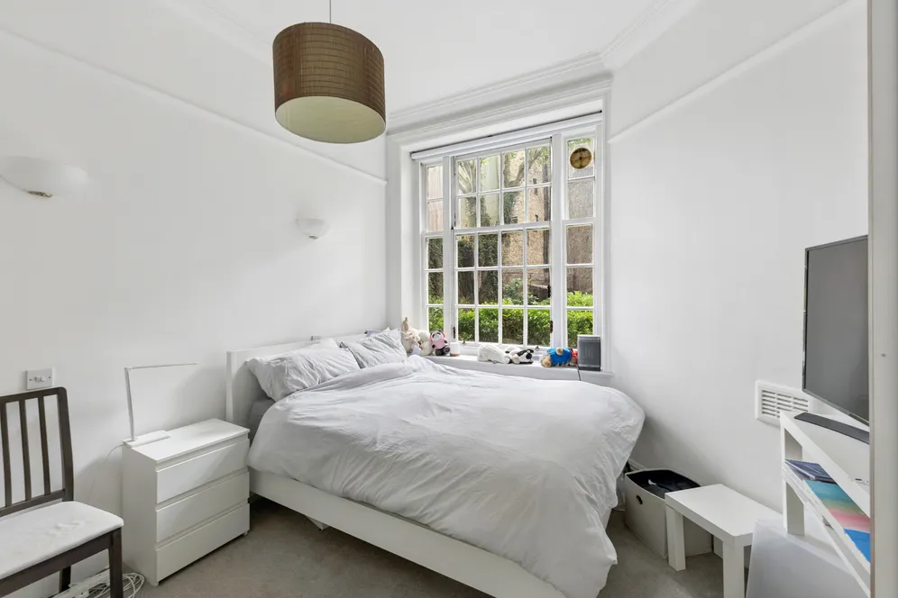 Cliveden Place, London, SW1W photo 3