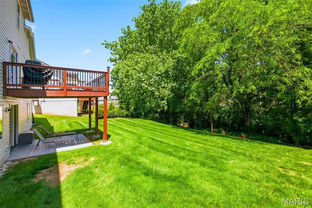 127 Burnt Oak Ct, Wentzville, MO 63385