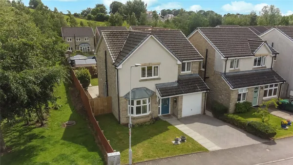 Kirkton Drive, BURNTISLAND, Fife, KY3
