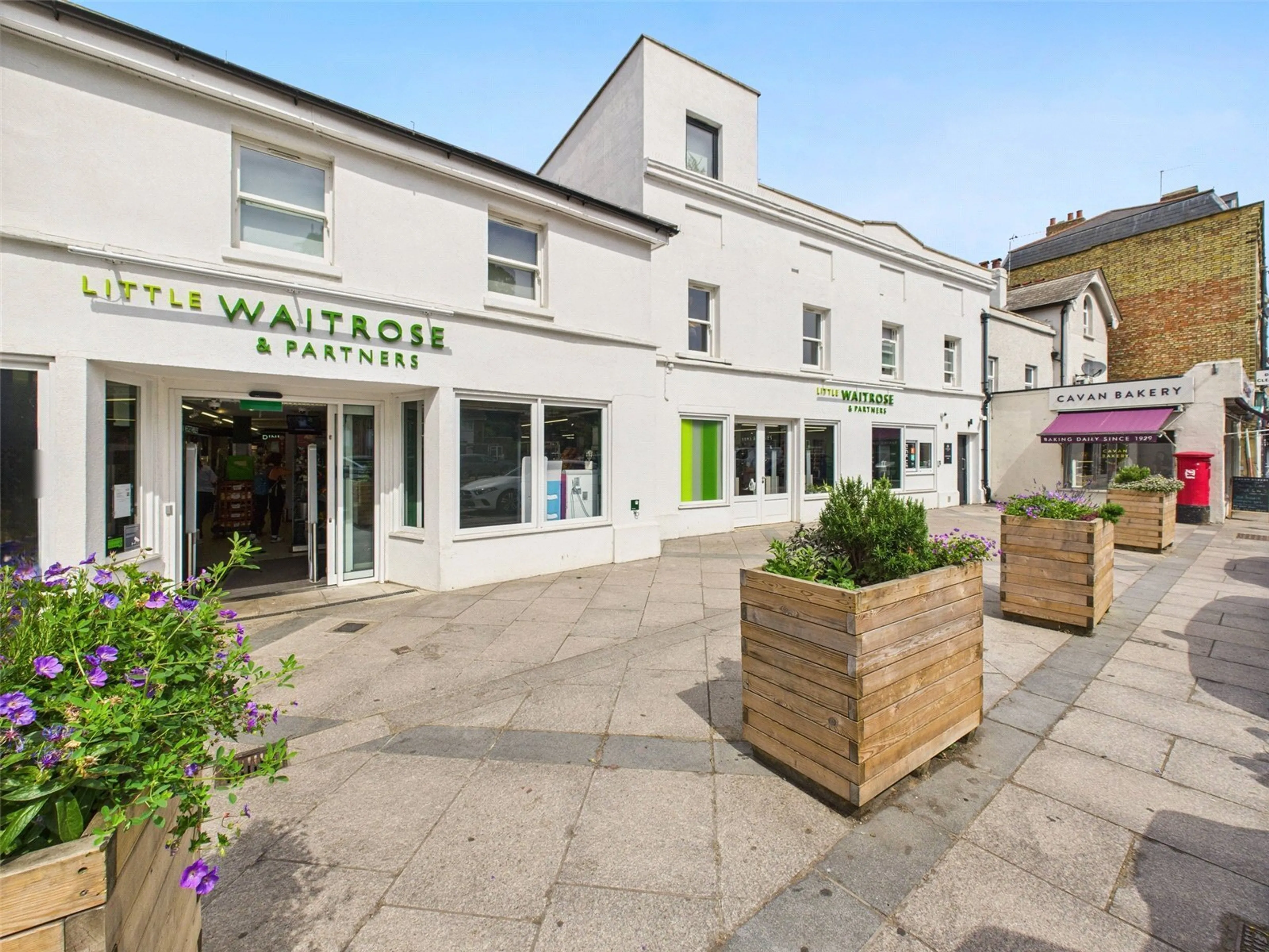 Property at High Street, Hampton Hill, TW12