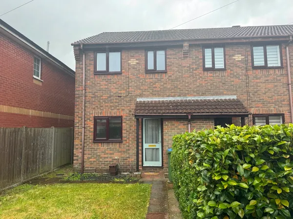 South East Road, Sholing