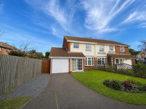 Admiral Parker Drive, Shenstone, WS14...