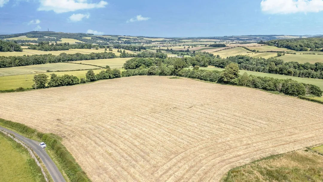https://mr0.homeflow-assets.co.uk/files/photo/image/47499/0566/_x_/SharplawRoad-Drone1.jpg