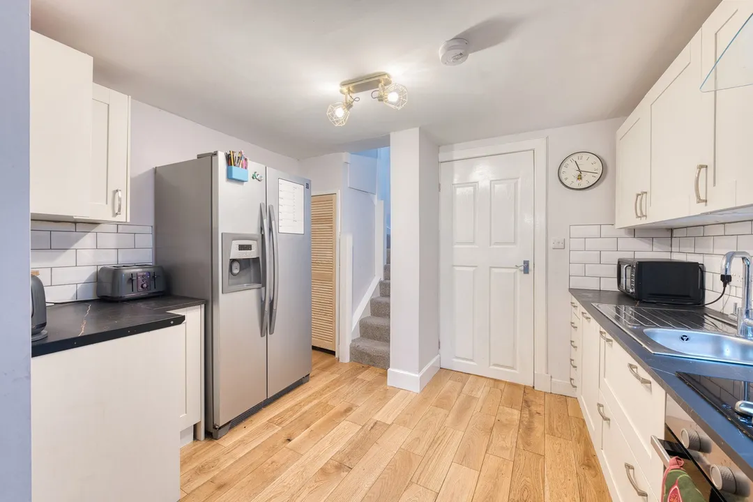 https://mr0.homeflow-assets.co.uk/files/photo/image/47499/0789/_x_/DSC_1968_HDR-27.jpg