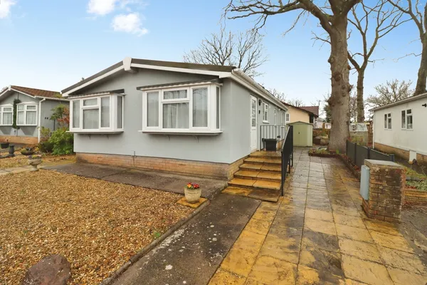 Greenacres Park, Ram Hill, Coalpit He...