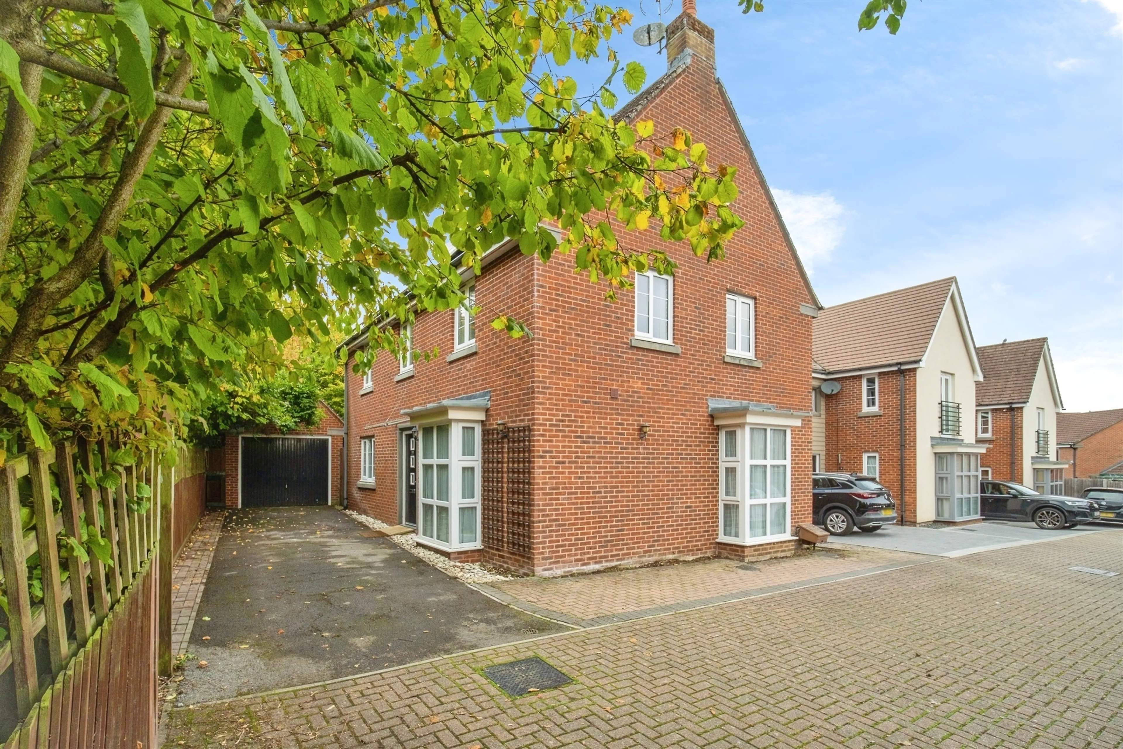 Property photo 0