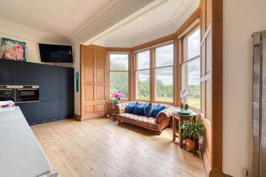 https://mr0.homeflow-assets.co.uk/files/photo/image/47499/3291/_x_/DSC_0866_HDR-124.jpg