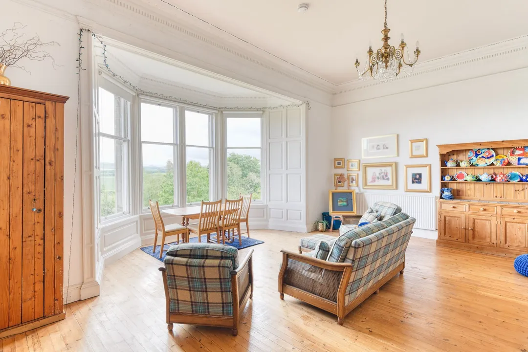 https://mr0.homeflow-assets.co.uk/files/photo/image/47499/3301/_x_/DSC_1296_HDR-185.jpg