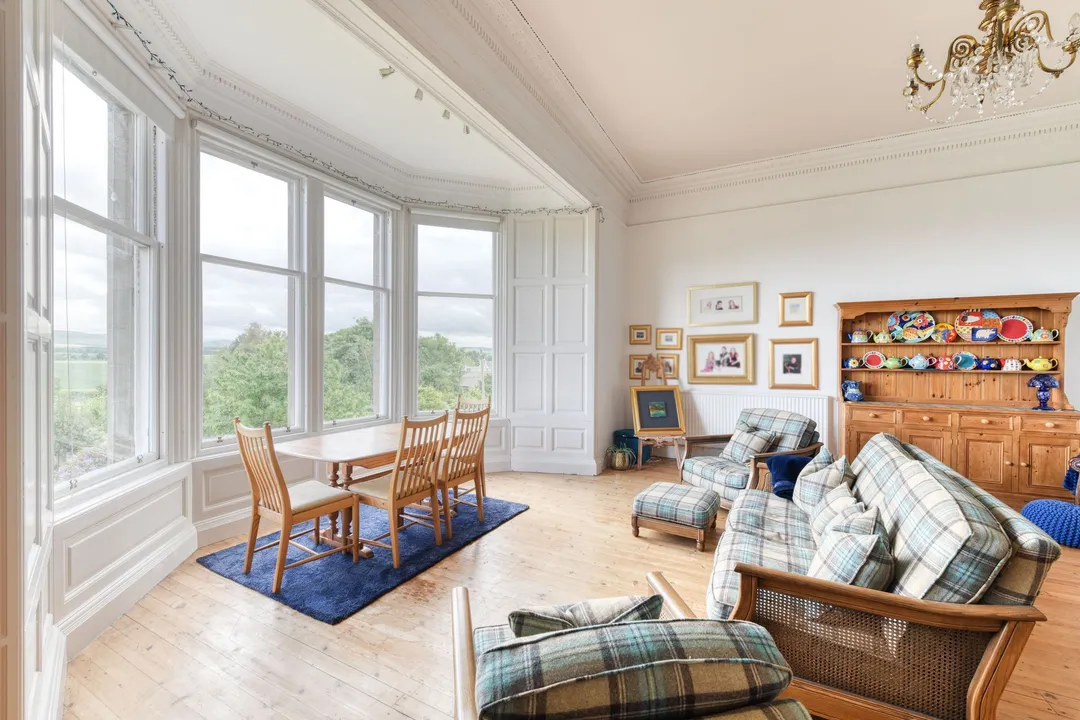 https://mr0.homeflow-assets.co.uk/files/photo/image/47499/3303/_x_/DSC_1311_HDR-188.jpg