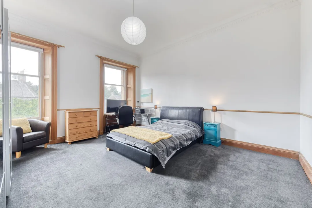 https://mr0.homeflow-assets.co.uk/files/photo/image/47499/3326/_x_/DSC_1386_HDR-200.jpg