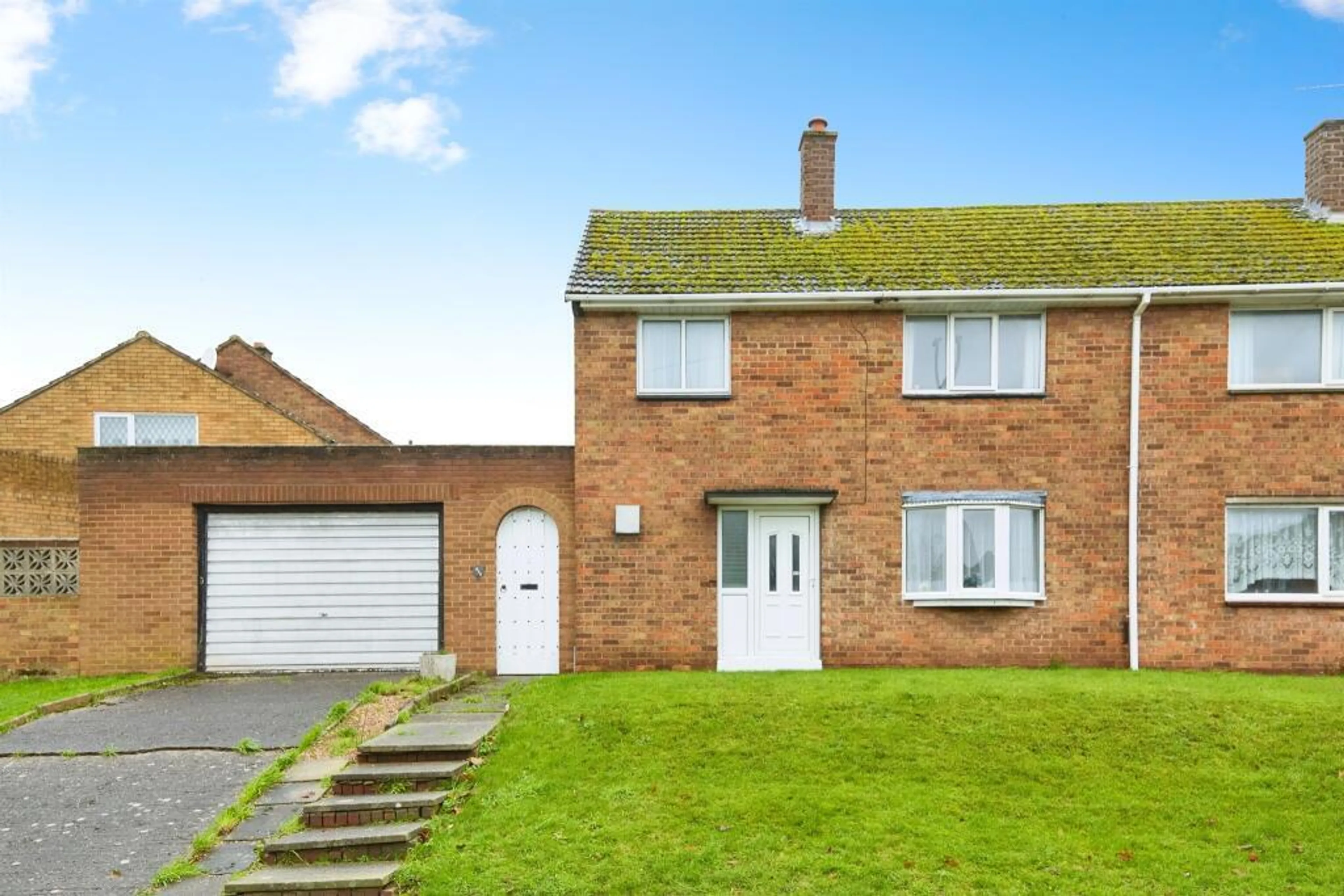 Property photo 0