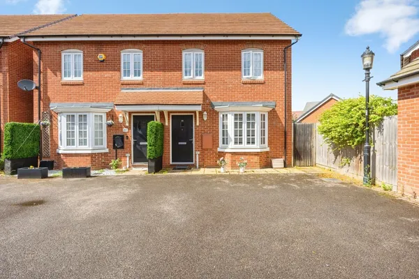 Hovingham Drive, Great Denham, Bedfor...