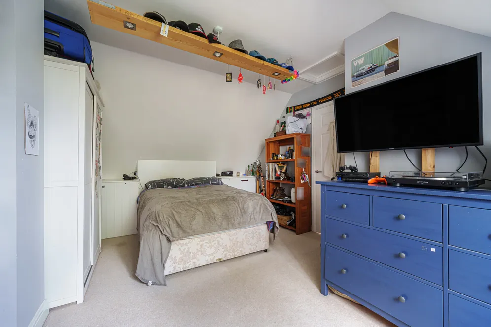 Churn Meadows, Cirencester, GL7 photo 9
