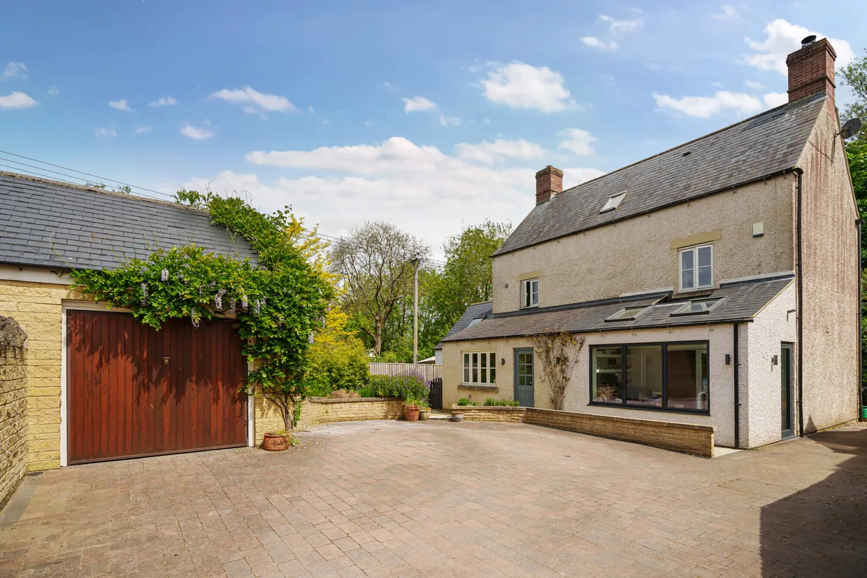 Churn Meadows, Cirencester, GL7 photo 12