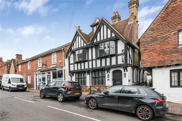 High Street, Limpsfield, RH8 photo 1